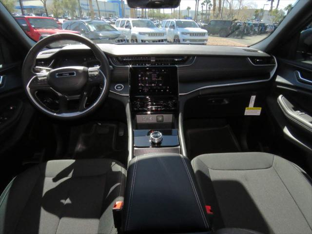 2025 Jeep Grand Cherokee GRAND CHEROKEE L LAREDO X 4X4 2025 Jeep Grand Cherokee GRAND CHEROKEE L LAREDO X 4X4