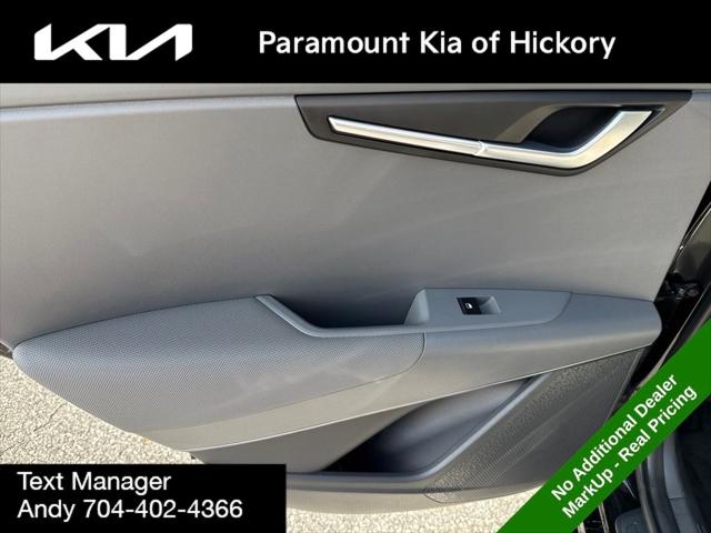 2025 Kia Niro EX