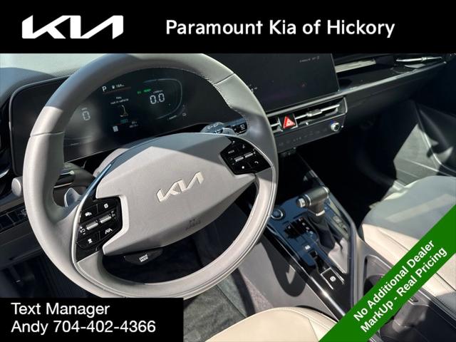 2025 Kia Niro EX