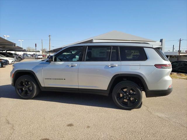 2025 Jeep Grand Cherokee GRAND CHEROKEE L ALTITUDE 4X2