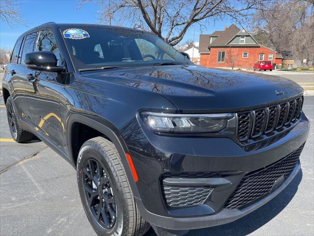 2025 Jeep Grand Cherokee GRAND CHEROKEE ALTITUDE X 4X4