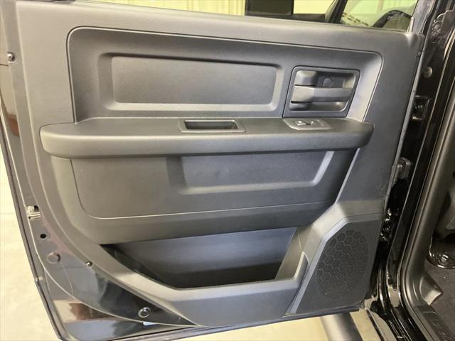 2025 Ram 2500 Tradesman Crew Cab 4x4 6'4" Box