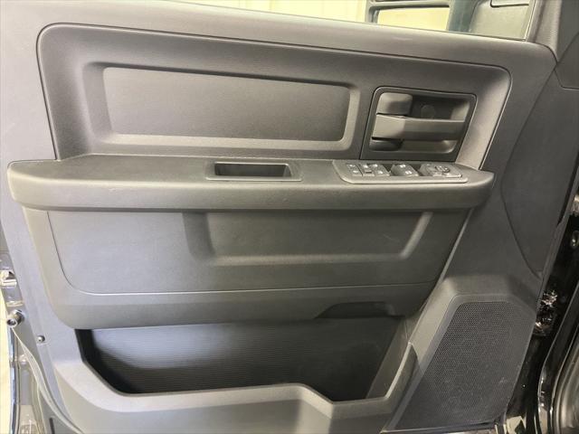 2025 Ram 2500 Tradesman Crew Cab 4x4 6'4" Box