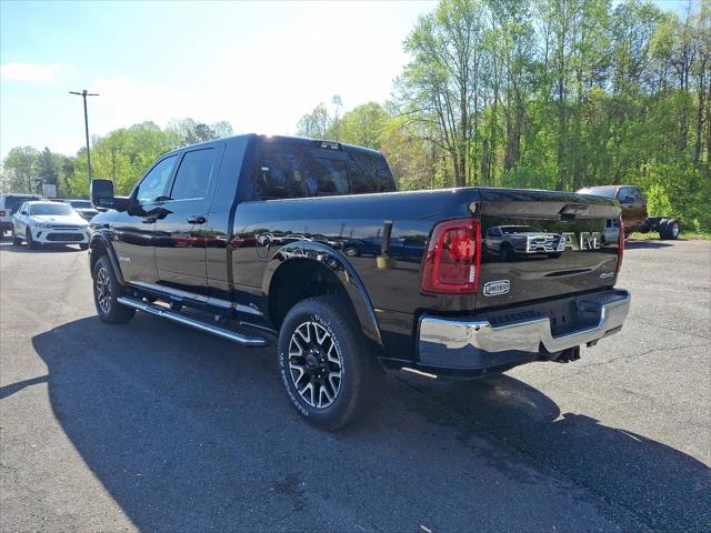 2025 RAM Ram 3500 RAM 3500 LIMITED LONGHORN MEGA CAB 4X4 64 BOX