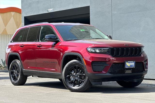 2025 Jeep Grand Cherokee GRAND CHEROKEE ALTITUDE 4X4
