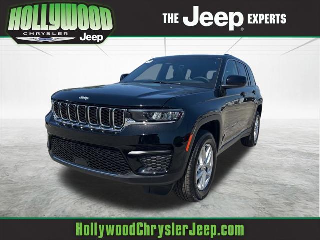 2025 Jeep Grand Cherokee GRAND CHEROKEE LAREDO X 4X2