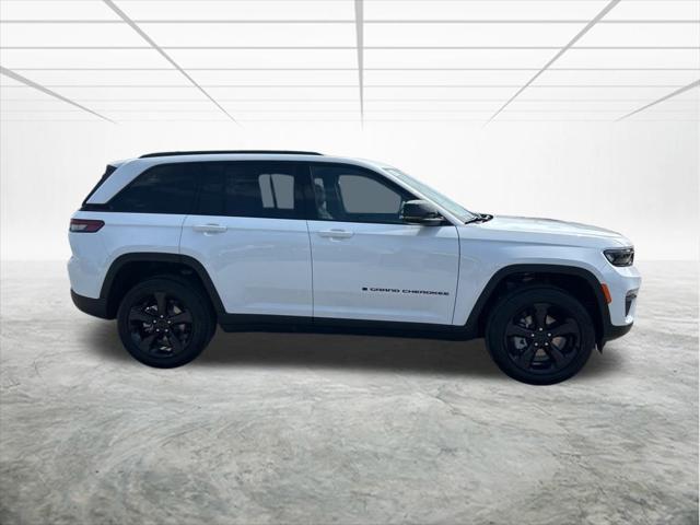 2025 Jeep Grand Cherokee GRAND CHEROKEE LIMITED 4X2