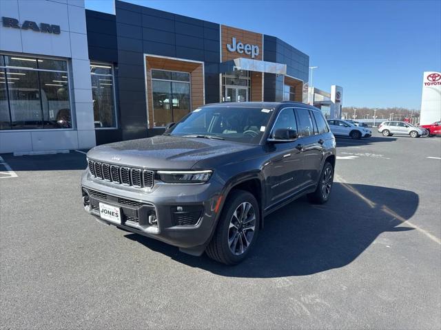 2025 Jeep Grand Cherokee GRAND CHEROKEE OVERLAND 4X4