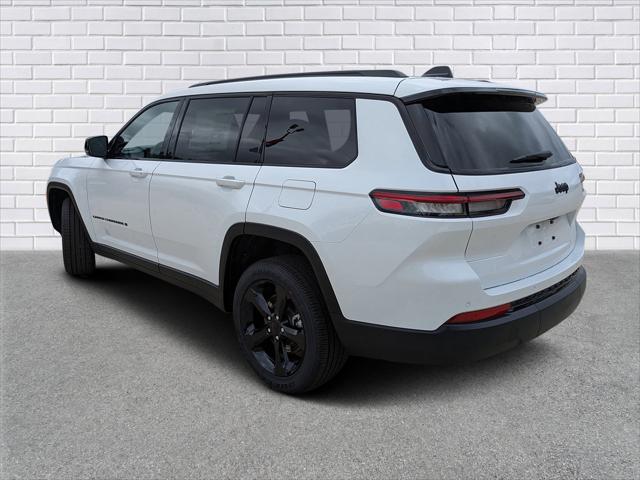 2025 Jeep Grand Cherokee GRAND CHEROKEE L ALTITUDE 4X2