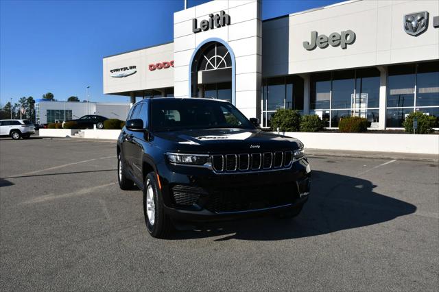 2025 Jeep Grand Cherokee GRAND CHEROKEE LAREDO 4X2