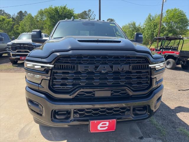 2025 RAM Ram 3500 RAM 3500 LIMITED CREW CAB 4X4 8 BOX