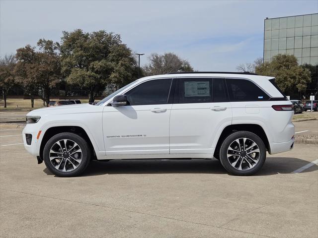 2025 Jeep Grand Cherokee GRAND CHEROKEE OVERLAND 4X4