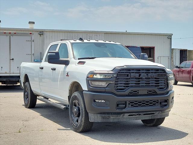 2025 RAM Ram 3500 RAM 3500 TRADESMAN CREW CAB 4X4 8 BOX