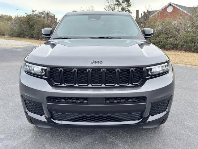 2025 Jeep Grand Cherokee GRAND CHEROKEE L ALTITUDE X 4X4
