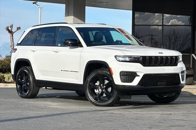 2025 Jeep Grand Cherokee GRAND CHEROKEE ALTITUDE X 4X4