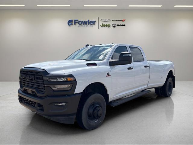 2025 RAM Ram 3500 RAM 3500 TRADESMAN CREW CAB 4X4 8 BOX