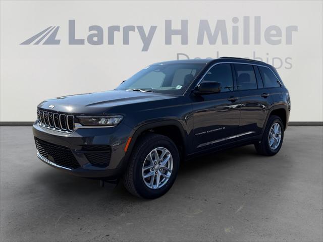 2025 Jeep Grand Cherokee GRAND CHEROKEE LAREDO X 4X4 2025 Jeep Grand Cherokee GRAND CHEROKEE LAREDO X 4X4