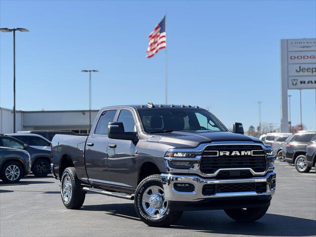 2025 RAM Ram 2500 RAM 2500 TRADESMAN CREW CAB 4X4 64 BOX