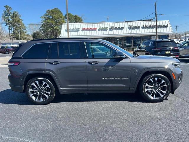 2025 Jeep Grand Cherokee GRAND CHEROKEE OVERLAND 4X4