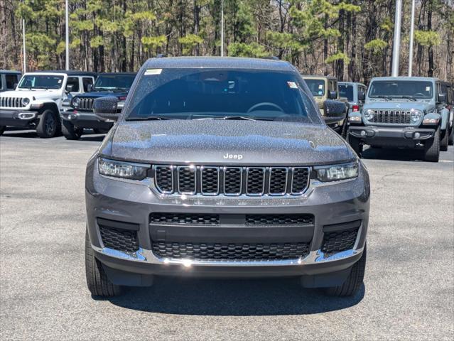 2025 Jeep Grand Cherokee GRAND CHEROKEE L LAREDO X 4X4