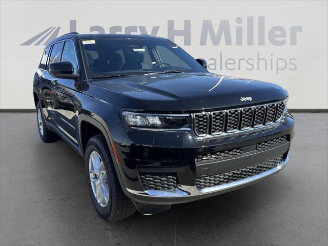 2025 Jeep Grand Cherokee GRAND CHEROKEE L LAREDO X 4X4