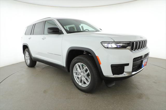 2025 Jeep Grand Cherokee GRAND CHEROKEE L LAREDO X 4X2