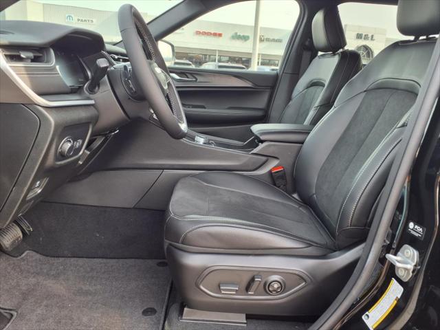 2025 Jeep Grand Cherokee GRAND CHEROKEE ALTITUDE X 4X2