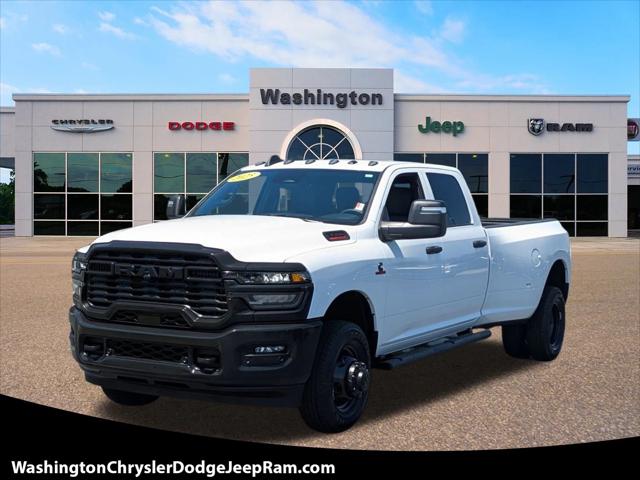 2025 RAM Ram 3500 RAM 3500 TRADESMAN CREW CAB 4X4 8 BOX