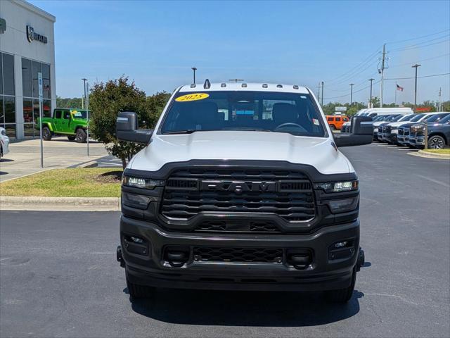 2025 RAM Ram 3500 RAM 3500 TRADESMAN CREW CAB 4X4 8 BOX