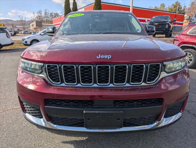 2023 Jeep Grand Cherokee L Laredo 4x4