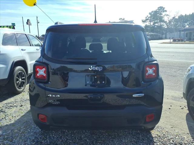2022 Jeep Renegade Latitude 4x4 2022 Jeep Renegade Latitude 4x4