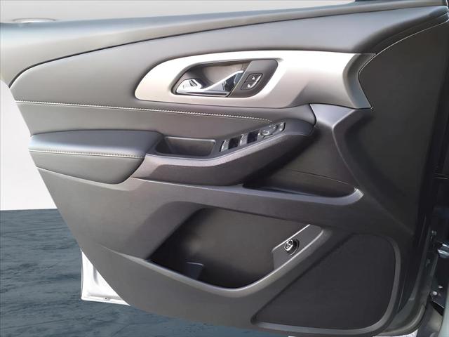 2023 Chevrolet Traverse FWD LT Cloth