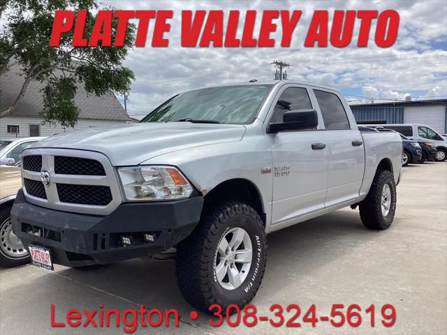 2017 RAM 1500 Express Crew Cab 4x4 57 Box 2017 RAM 1500 Express Crew Cab 4x4 57 Box