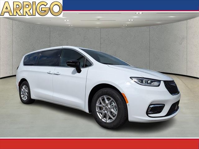 2025 Chrysler Pacifica PACIFICA SELECT