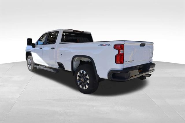 2021 Chevrolet Silverado 2500HD 4WD Crew Cab Long Bed Custom