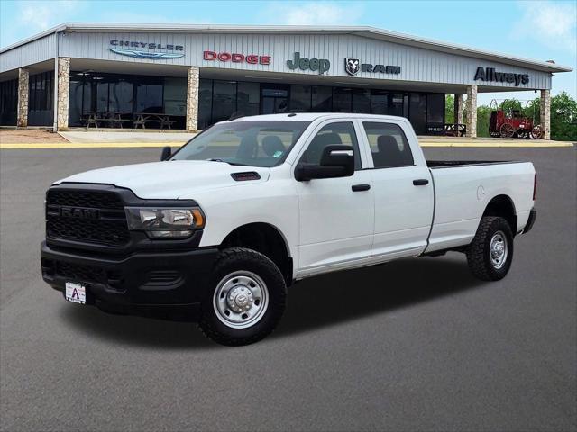 2023 RAM 2500 Tradesman Crew Cab 4x4 8 Box