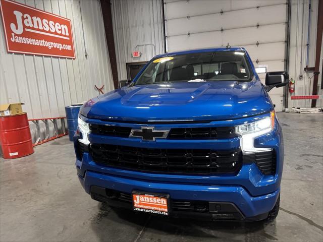 2024 Chevrolet Silverado 1500 4WD Crew Cab Standard Bed RST