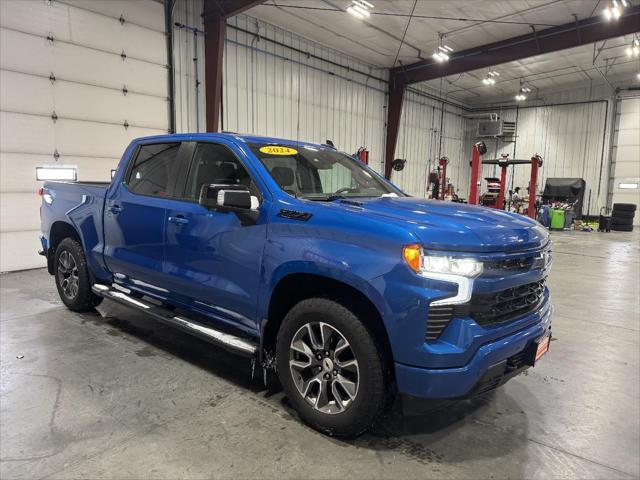 2024 Chevrolet Silverado 1500 4WD Crew Cab Standard Bed RST