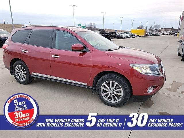 2016 Nissan Pathfinder SL