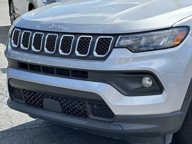 2024 Jeep Compass Latitude 4x4 2024 Jeep Compass Latitude 4x4