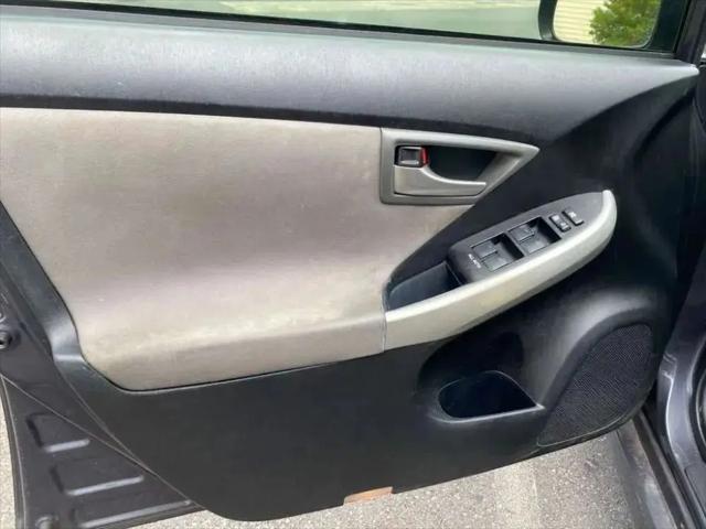 2014 Toyota Prius Two