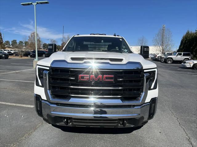 2025 GMC Sierra 3500HD Pro