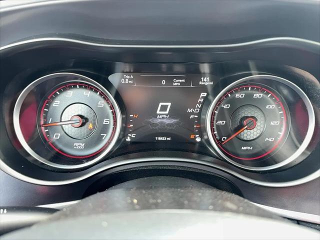 2020 Dodge Charger SXT RWD