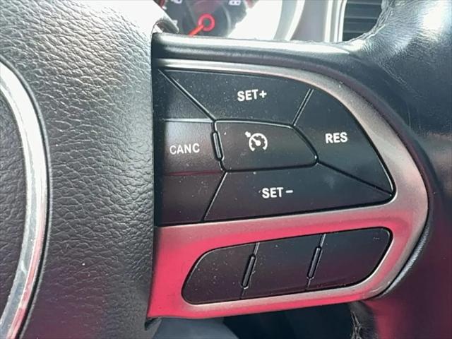 2020 Dodge Charger SXT RWD