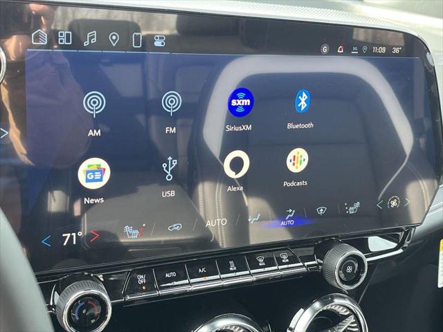 2025 Chevrolet V Blazer eAWD LT