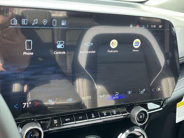 2025 Chevrolet V Blazer eAWD LT