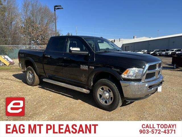 2017 RAM 2500 Tradesman Crew Cab 4x4 64 Box