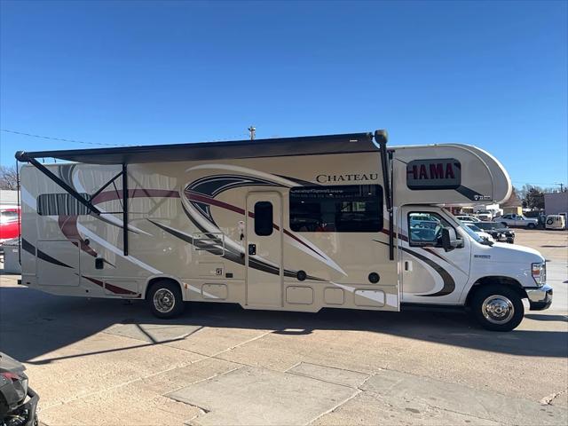 2018 Ford E-450 Cutaway Base