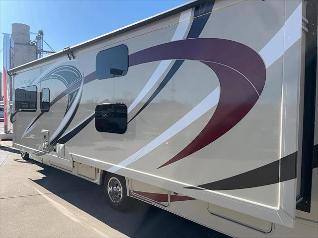 2018 Ford E-450 Cutaway Base