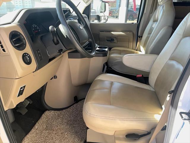 2018 Ford E-450 Cutaway Base